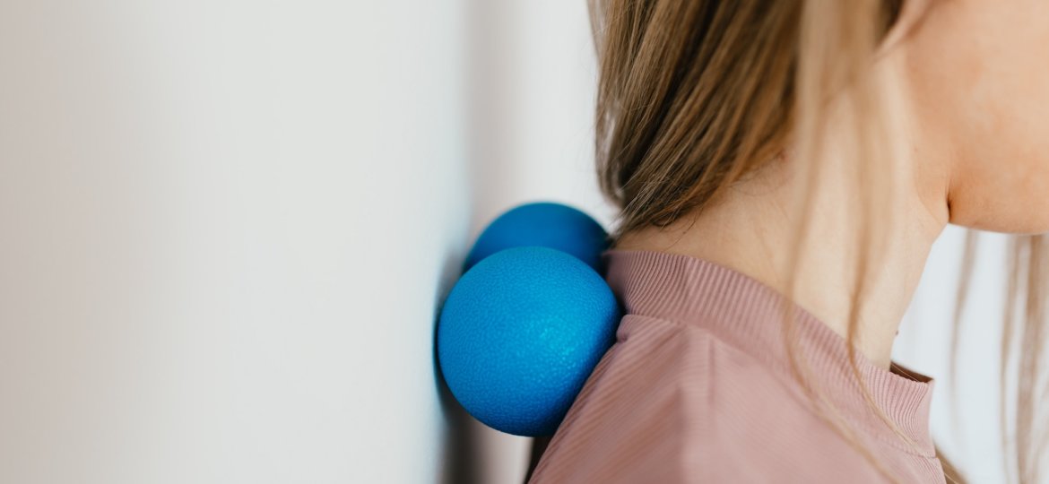 trigger-points-for-neck-pain-photo-by-karolina-grabowska-1